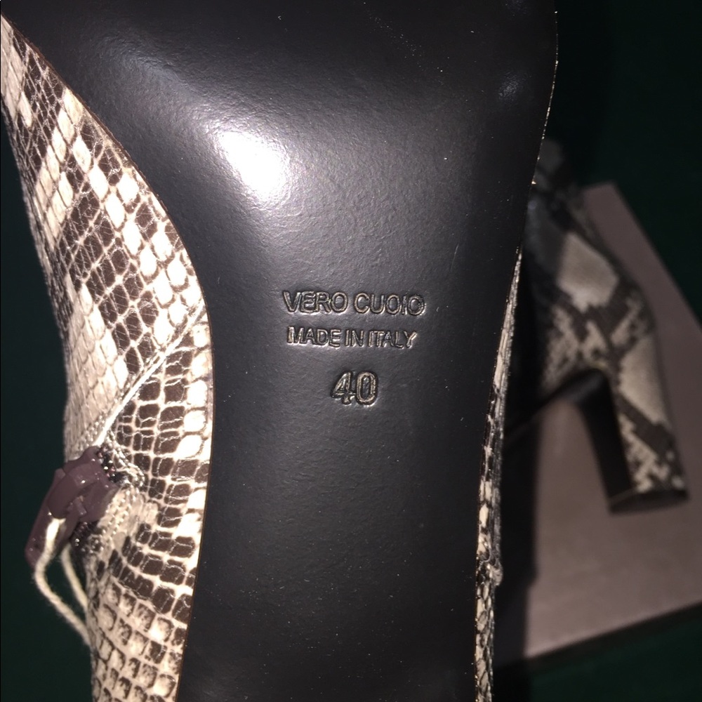 ANDREA CATINI LEATHER SNAKESKIN PRINT BOOTS SZ 40 - Picture 6 of 6